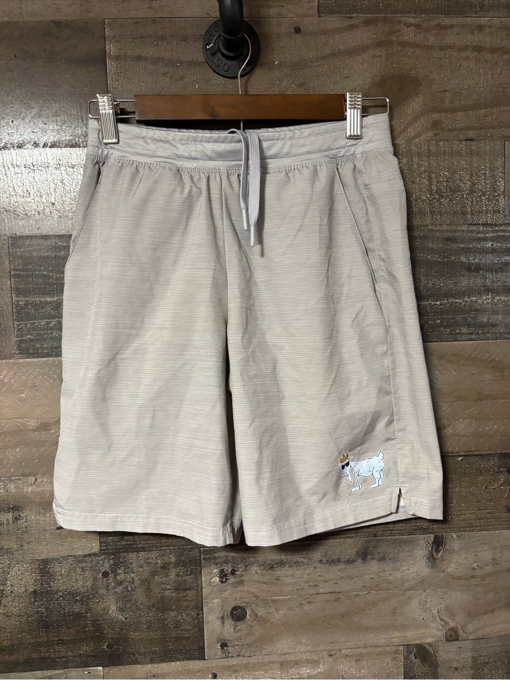 Kids Goat USA Light Gray Drawstring Goat-Embroidered Shorts 8” inseam XL youth